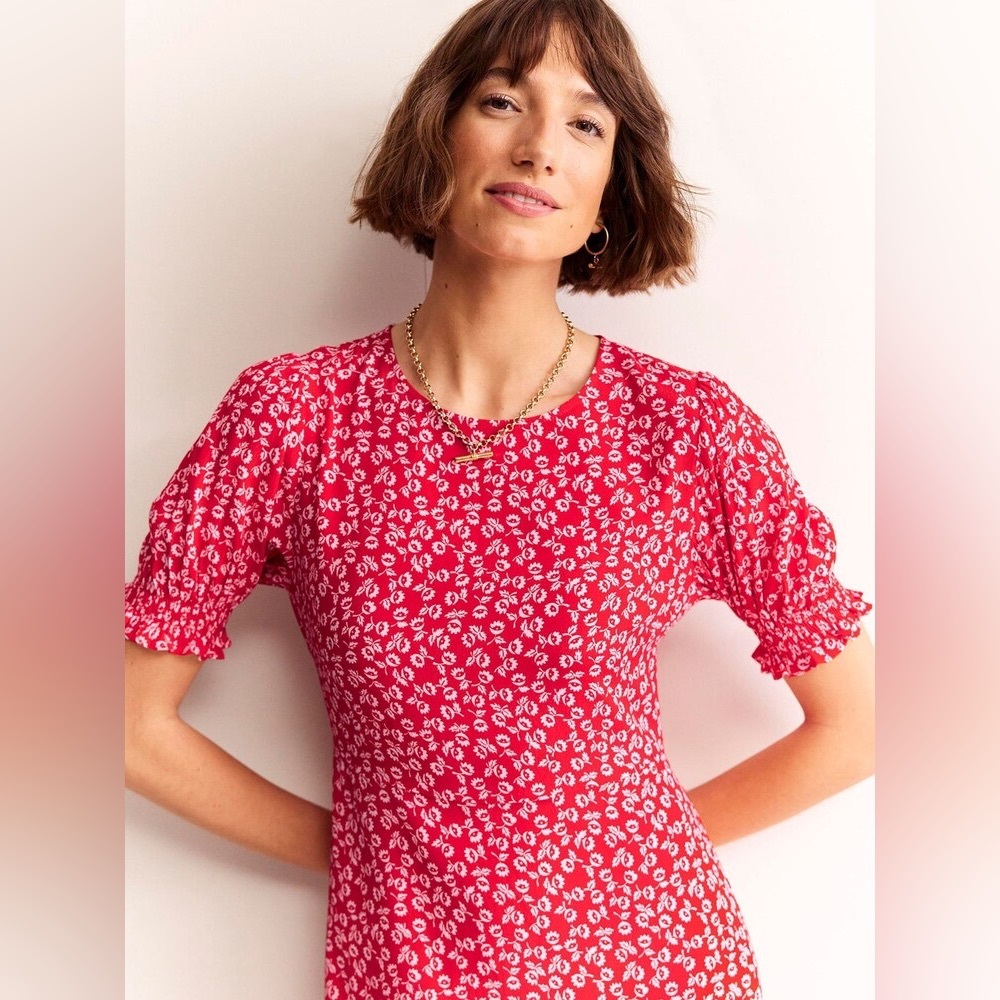 BODEN Corrine Midi Tea Dress in Cherry Red And White Ditsy Floral Print - Picture 3 of 4